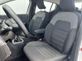 Dacia Sandero Stepway (2023) thumbnail 9