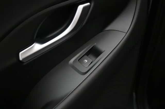 Hyundai i30 (2025) thumbnail 33