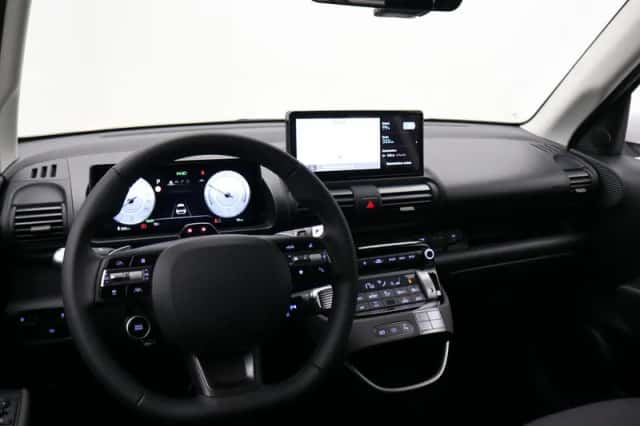Hyundai Inster (2025) thumbnail 13