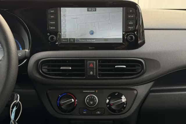 Hyundai i10 (2025) thumbnail 4
