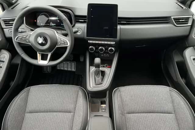 Mitsubishi Colt (2025) thumbnail 2