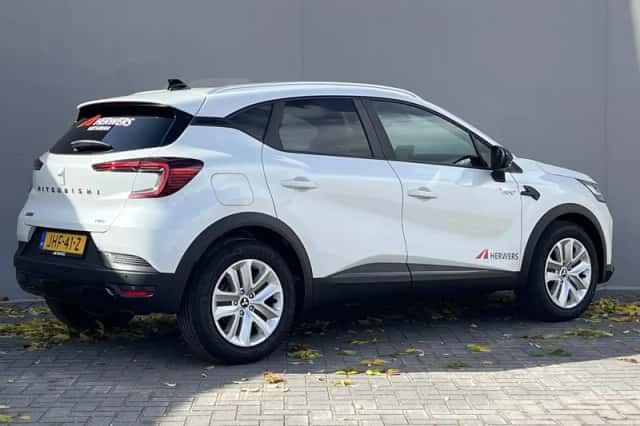 Mitsubishi ASX (2025) thumbnail 3