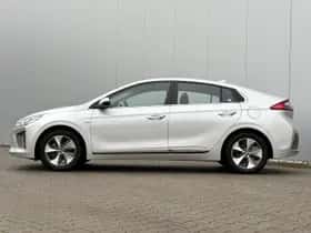 Hyundai Ioniq (2017) thumbnail 11