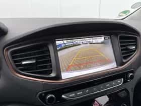 Hyundai Ioniq (2017) thumbnail 16