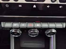 Renault Clio (2024) thumbnail 35