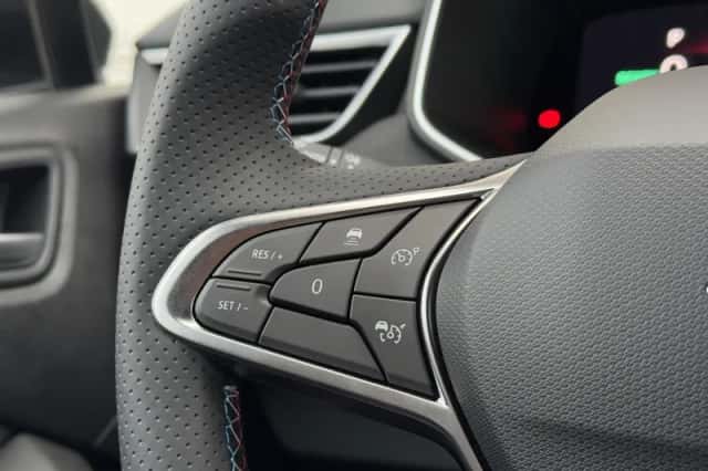 Renault Clio (2025) thumbnail 24