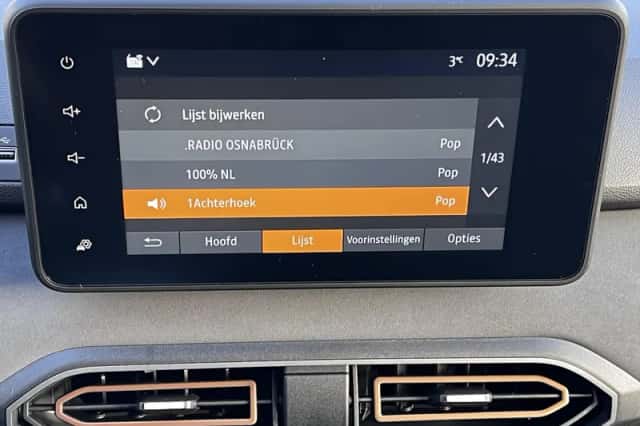 Dacia Sandero Stepway (2025) thumbnail 41