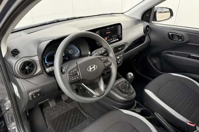 Hyundai i10 (2025) thumbnail 17