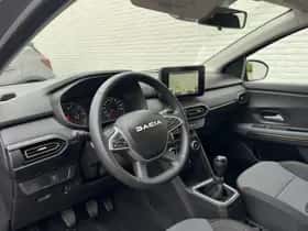 Dacia Sandero Stepway (2025) thumbnail 17