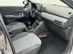 Dacia Sandero Stepway (2025) thumbnail 38
