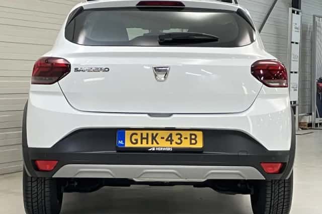 Dacia Sandero Stepway (2023) thumbnail 24