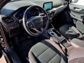 Ford Kuga (2024) thumbnail 34