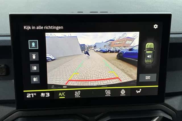 Dacia Duster (2025) thumbnail 5