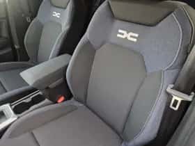 Dacia Duster (2025) thumbnail 23