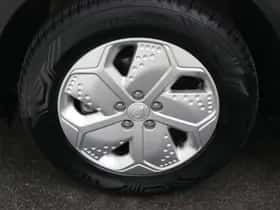 SsangYong Korando E-Motion (2022) thumbnail 11