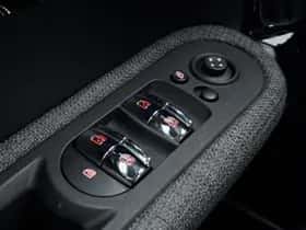 MINI Countryman (2023) thumbnail 18
