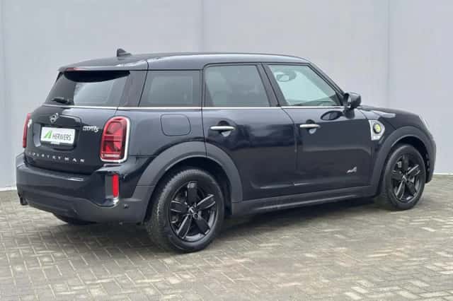 MINI Countryman (2023) thumbnail 3