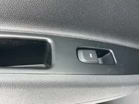 Hyundai i10 (2018) thumbnail 12