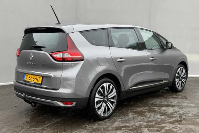 Renault Grand Scénic (2023) thumbnail 3