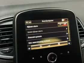 Renault Grand Scénic (2023) thumbnail 23