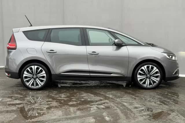 Renault Grand Scénic (2023) thumbnail 28
