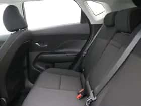 Hyundai Kona (2025) thumbnail 8