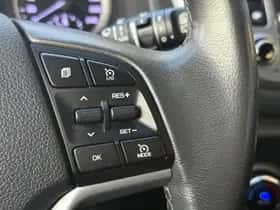 Hyundai Tucson (2015) thumbnail 15