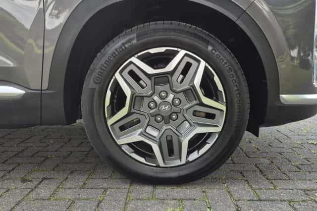 Hyundai Santa Fe (2022) thumbnail 25