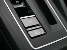 Volkswagen Golf (2021) thumbnail 36
