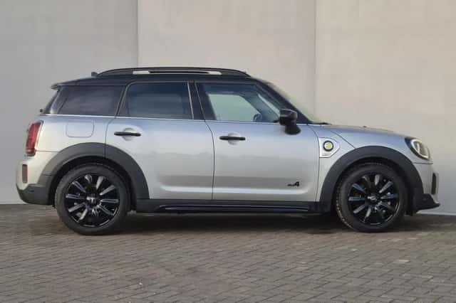 MINI Countryman (2023) thumbnail 18