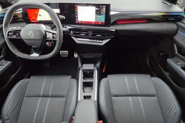 Renault Clio (2026) thumbnail 2