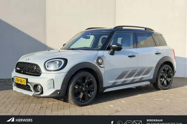 MINI Countryman (2023) thumbnail 1