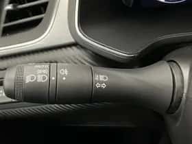 Renault Captur (2022) thumbnail 36