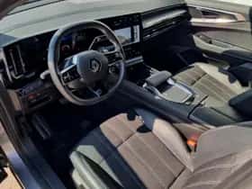 Renault Austral (2024) thumbnail 32