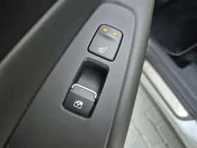 Hyundai Santa Fe (2022) thumbnail 50