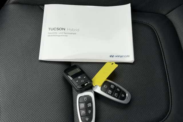 Hyundai Tucson (2022) thumbnail 4