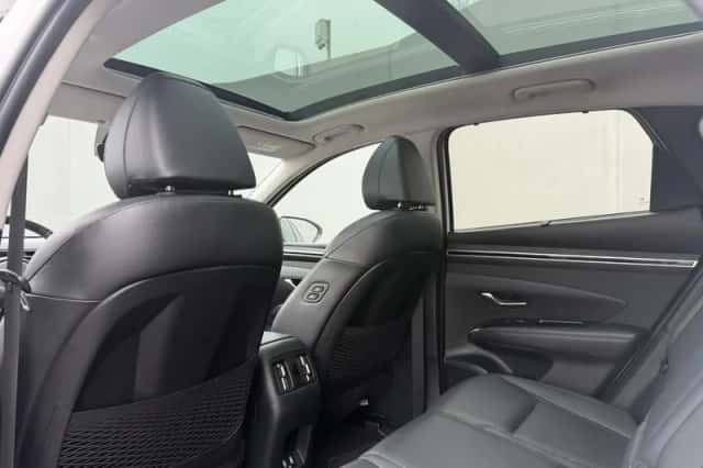 Hyundai Tucson (2022) thumbnail 56
