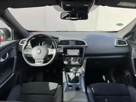 Renault Kadjar (2021) thumbnail 5