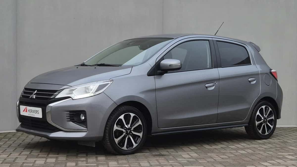 Mitsubishi Space Star (2022) — foto 1