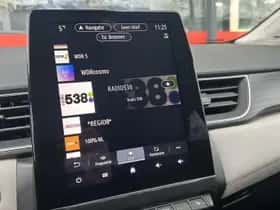 Renault Captur (2021) thumbnail 12
