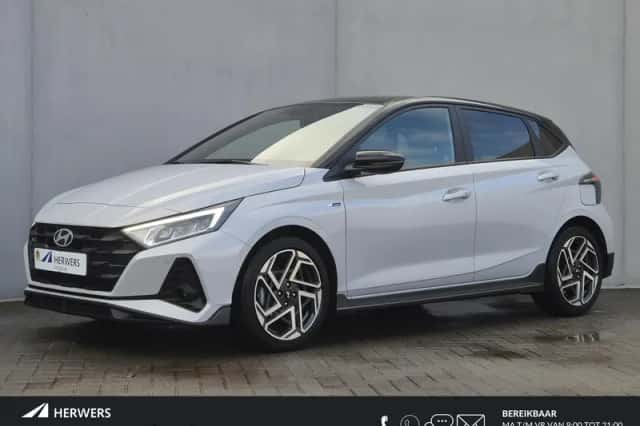 Hyundai i20 (2025) thumbnail 1