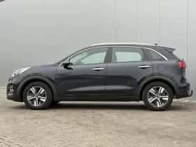 Kia Niro (2022) thumbnail 12