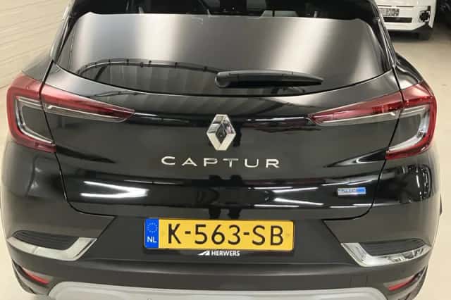Renault Captur (2021) thumbnail 20
