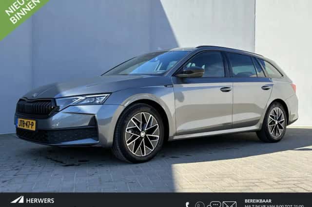 Škoda Octavia (2024) thumbnail 1