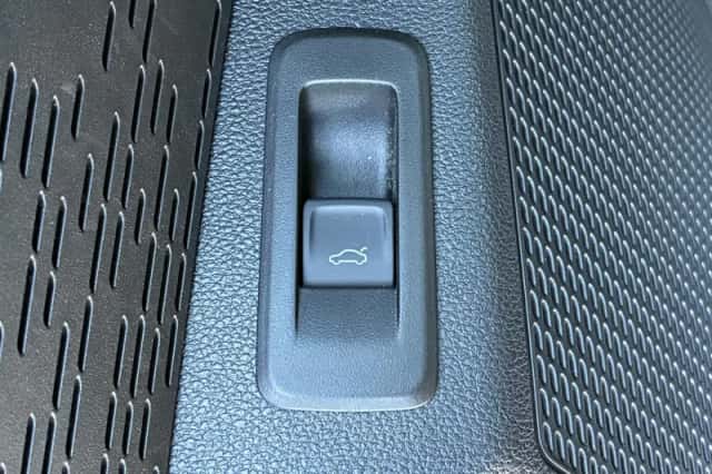 Škoda Octavia (2024) thumbnail 19