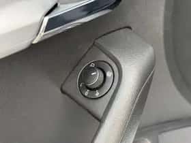 Škoda Octavia (2019) thumbnail 34