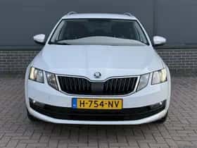 Škoda Octavia (2019) thumbnail 36
