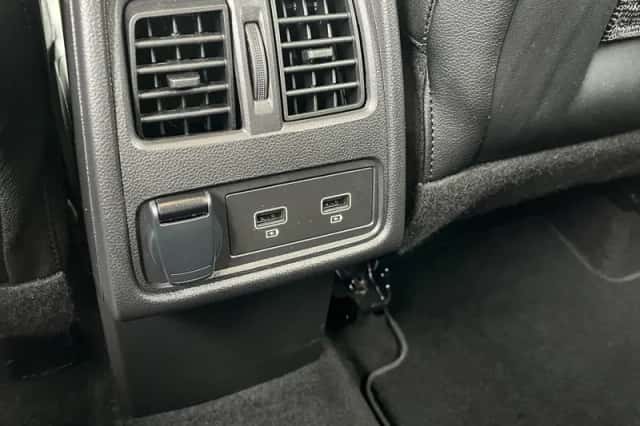 Mitsubishi ASX (2023) thumbnail 36