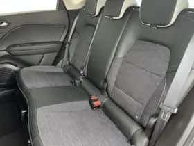 Mitsubishi ASX (2023) thumbnail 9