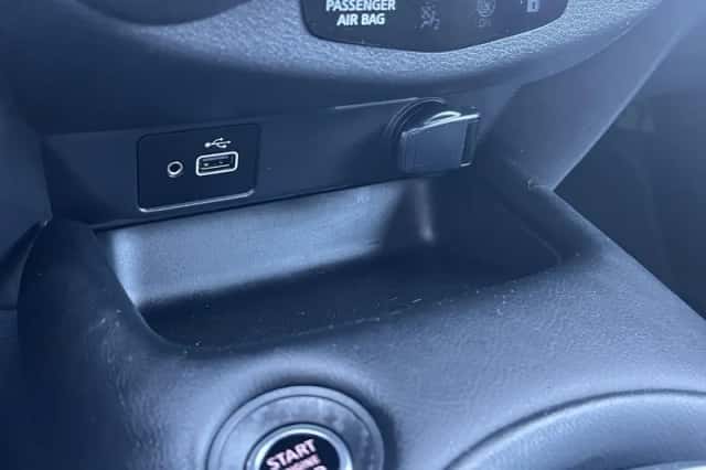 Nissan Juke (2023) thumbnail 35